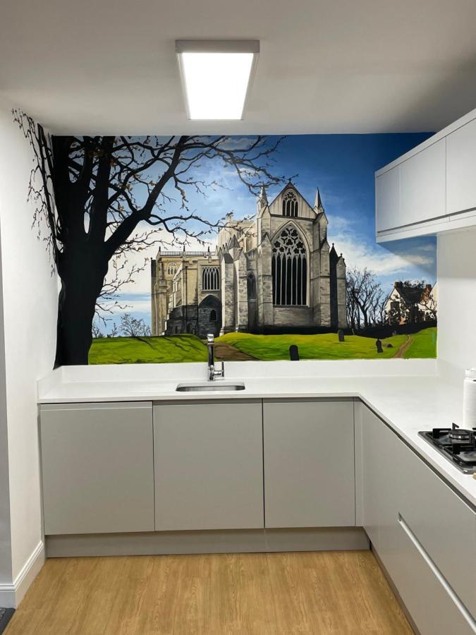 Fabulous One Bedroom Apartment In Ripon City Centre Bagian luar foto