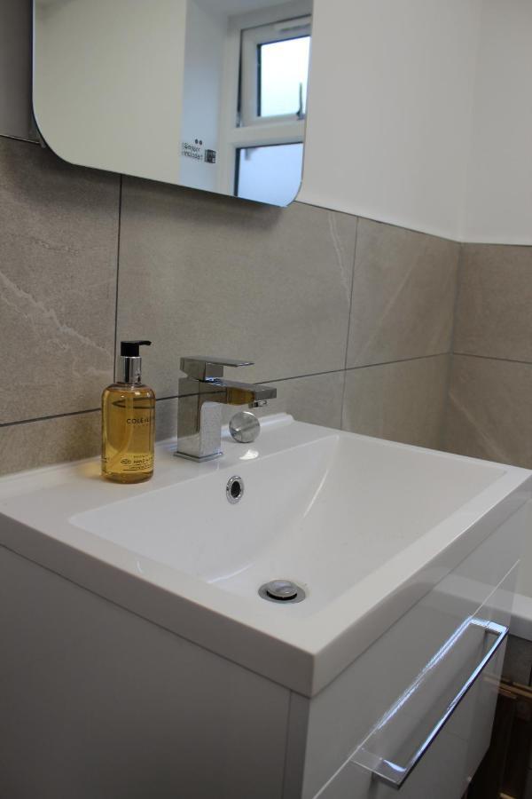 Fabulous One Bedroom Apartment In Ripon City Centre Bagian luar foto