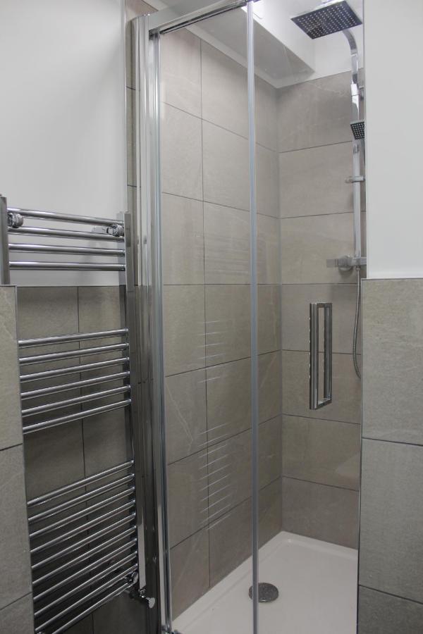 Fabulous One Bedroom Apartment In Ripon City Centre Bagian luar foto